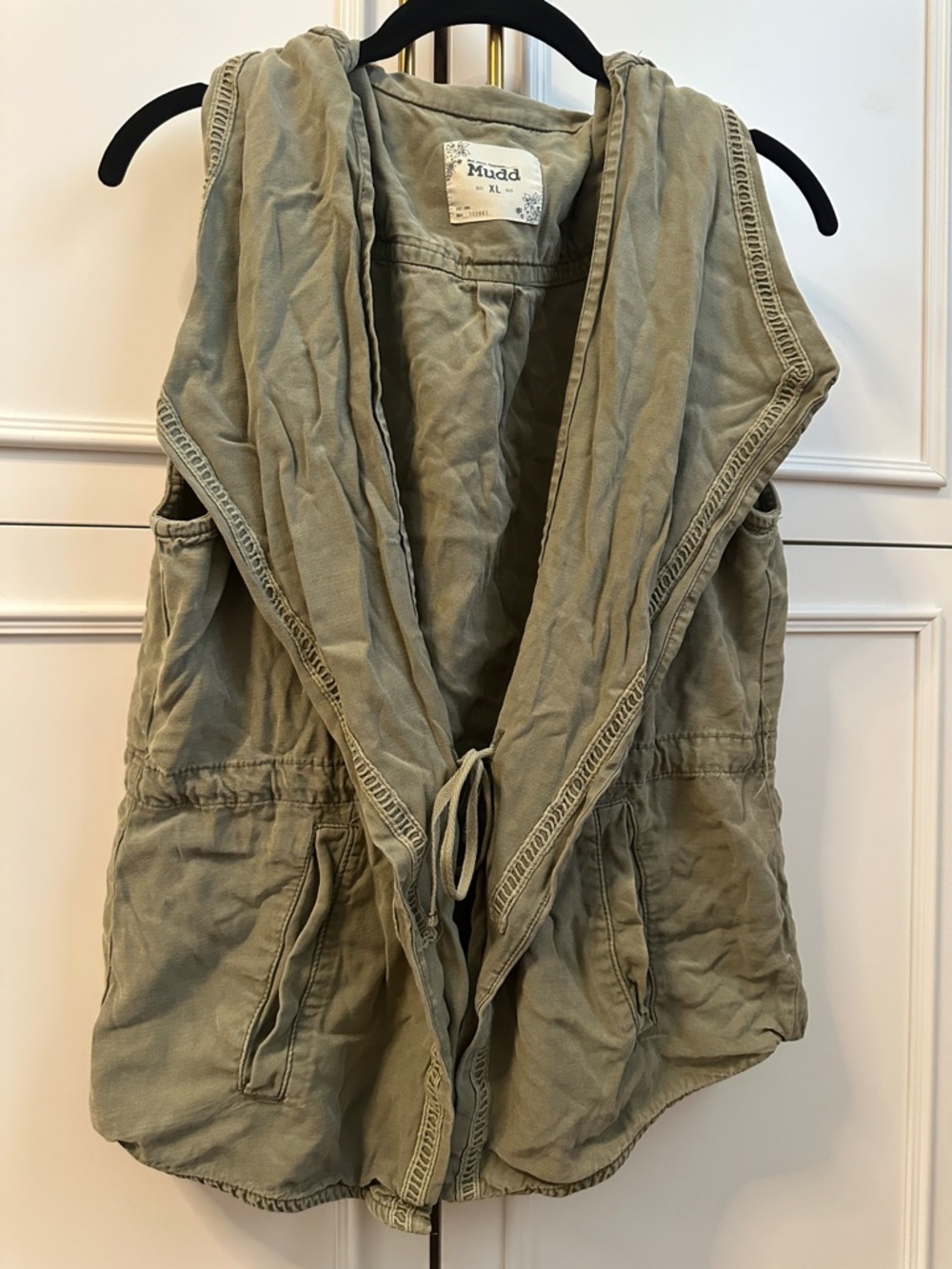Mudd Utility Vest in Olive